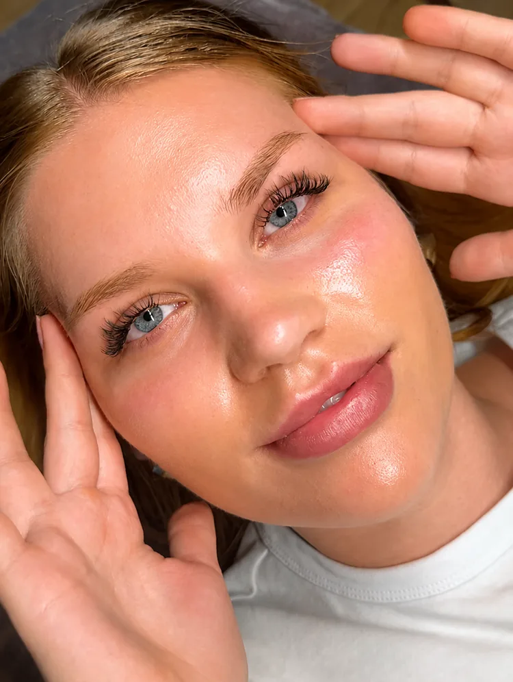 Wimpernverlängerung im Wet Look – Ergebnis